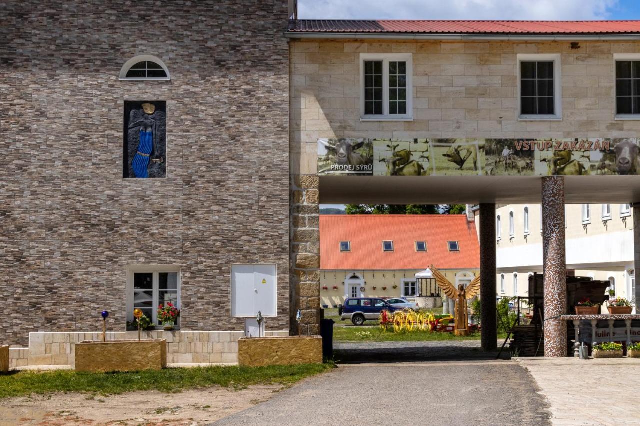 Penzion Kozi Farma Novy Dvur Ческа-Липа Экстерьер фото